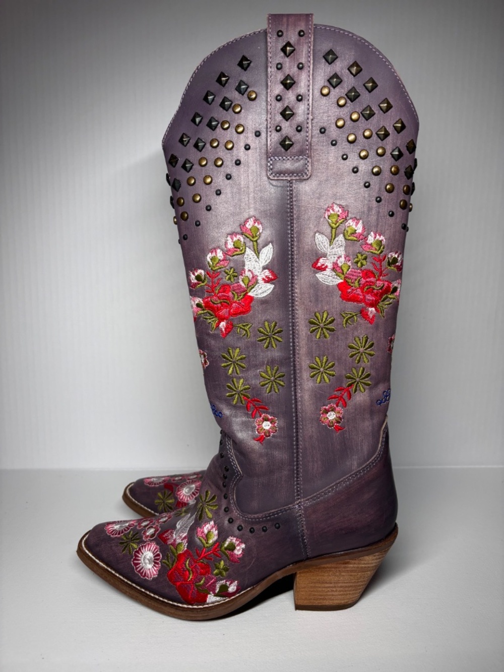 Dingo Lavender Floral Embroidered Leather Cowboy Boots Studded Western Size 6 - Picture 8 of 16
